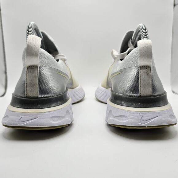 Nike Infinity Run React Flyknit 2 White Metallic Silver Womens 7.5 Sneakers - Picture 5 of 7